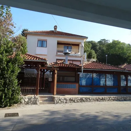 Apartman Roni